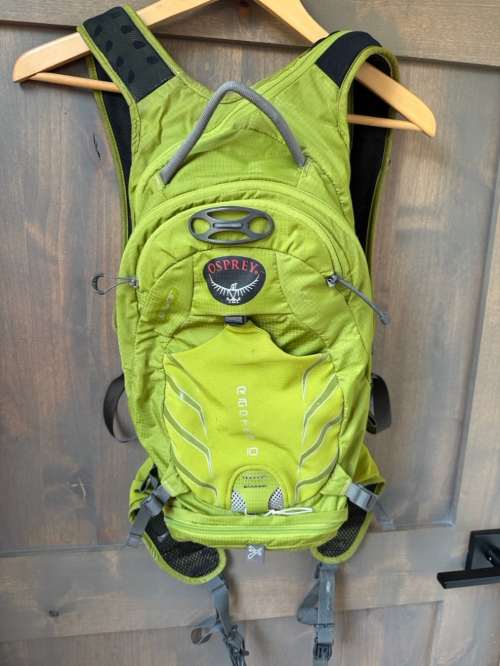 Osprey Raptor 10 Green Hydration Pack
